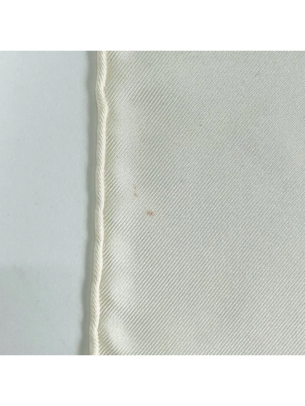 Hermes Carre 90 Au Bord de L'eau Jade Bird Scarf Silk White Blue - Picture 4 of 5